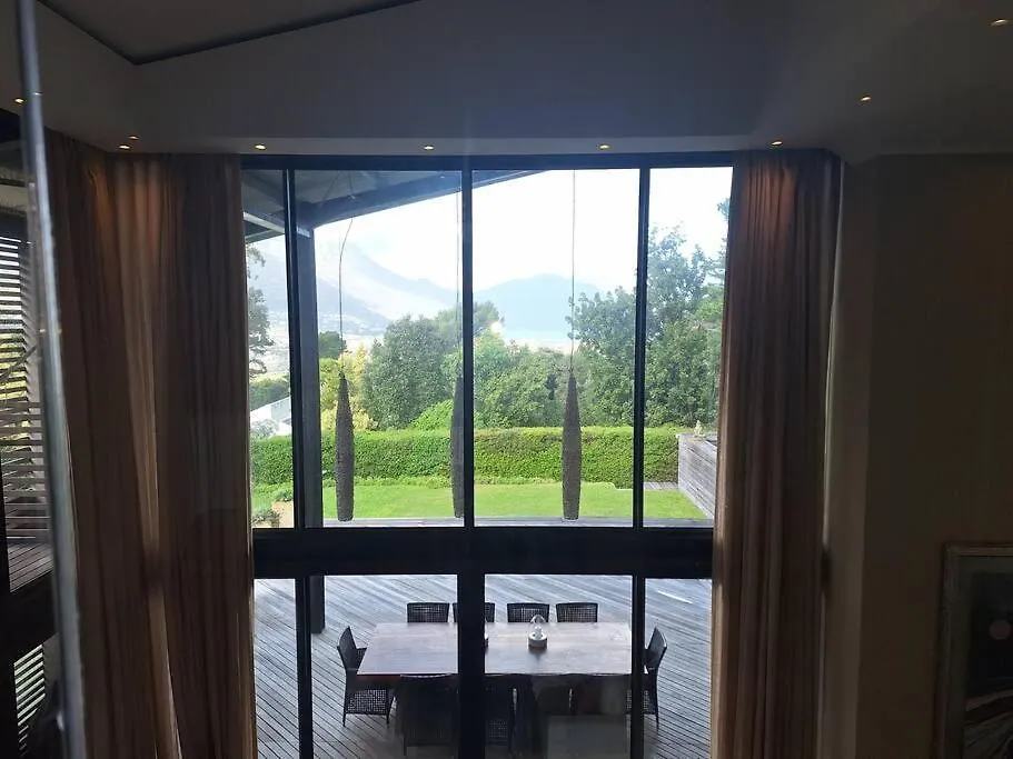 Villa Private Nature Estate With Views Gym Pool Wifi Kapstadt